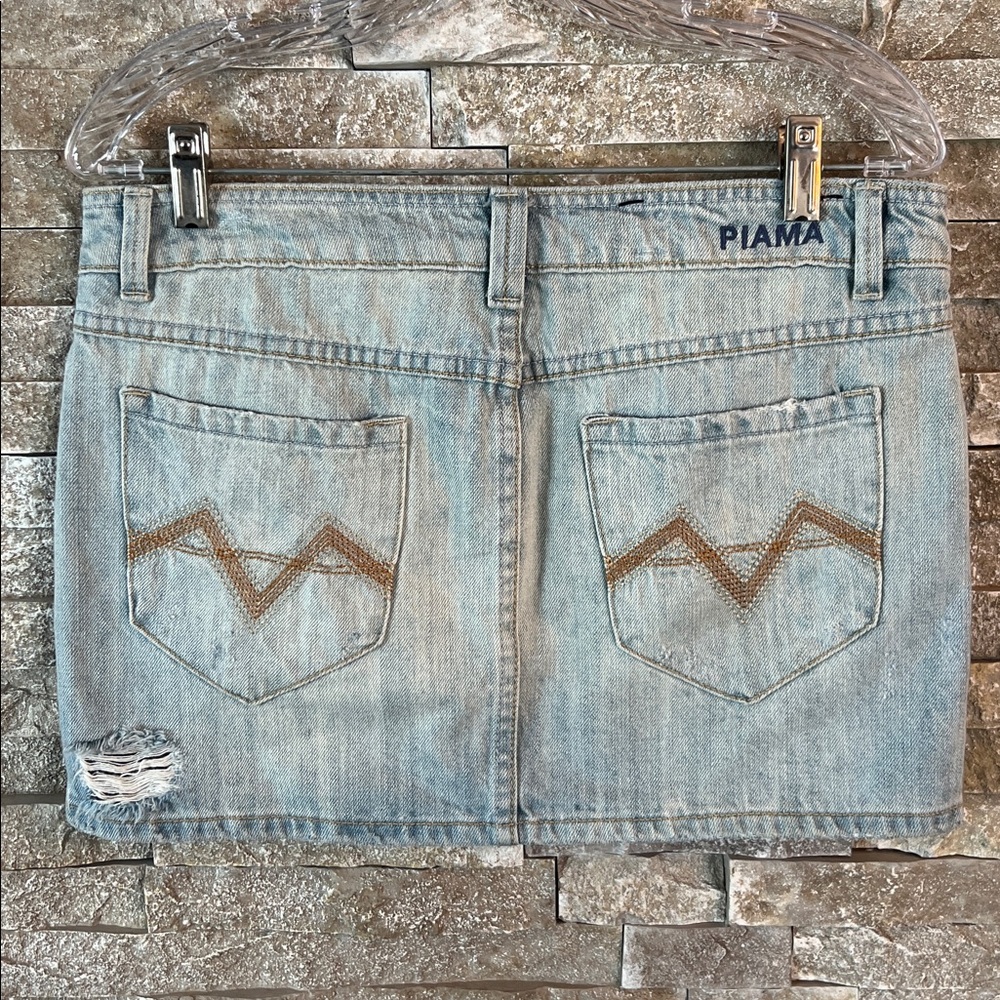 PIAMA VINTAGE Distressed Denim Skirt - Picture 5 of 10